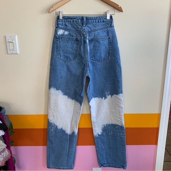 Princess Polly 90’s bleached jeans .. - Picture 2 of 3
